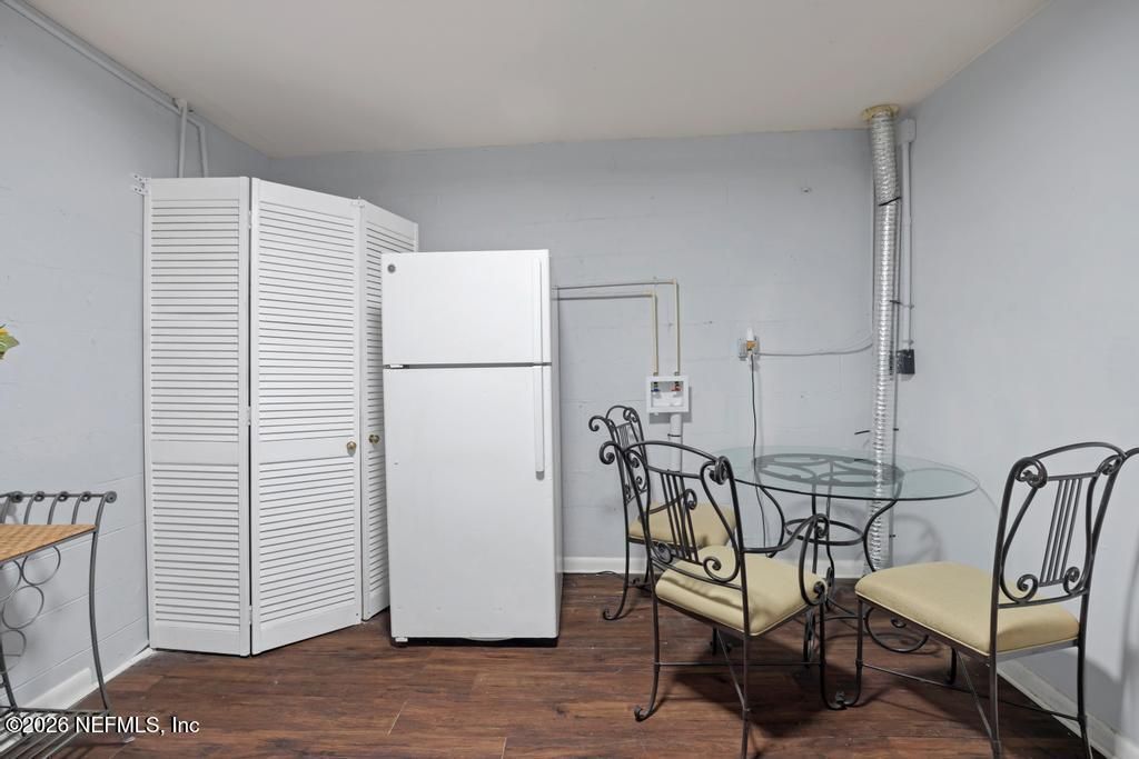 5210 Dodge Road, Jacksonville, FL 32209 Photo
