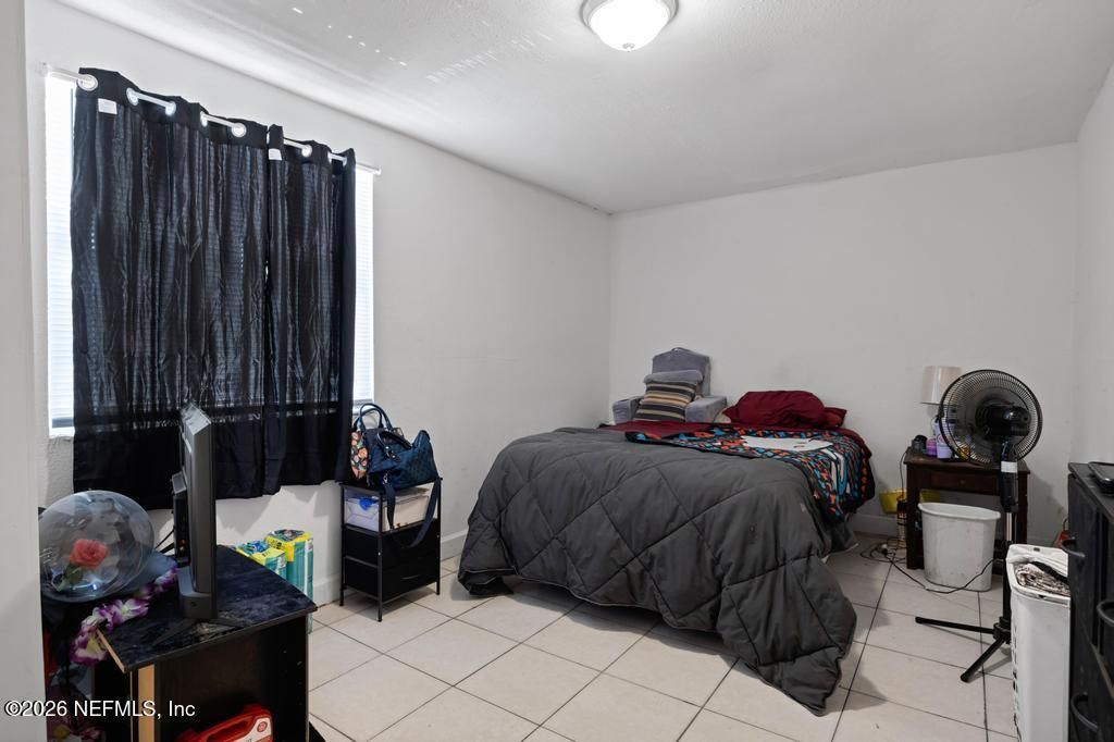 5210 Dodge Road, Jacksonville, FL 32209 Photo