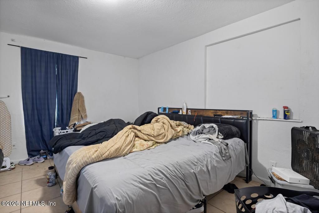 5210 Dodge Road, Jacksonville, FL 32209 Photo