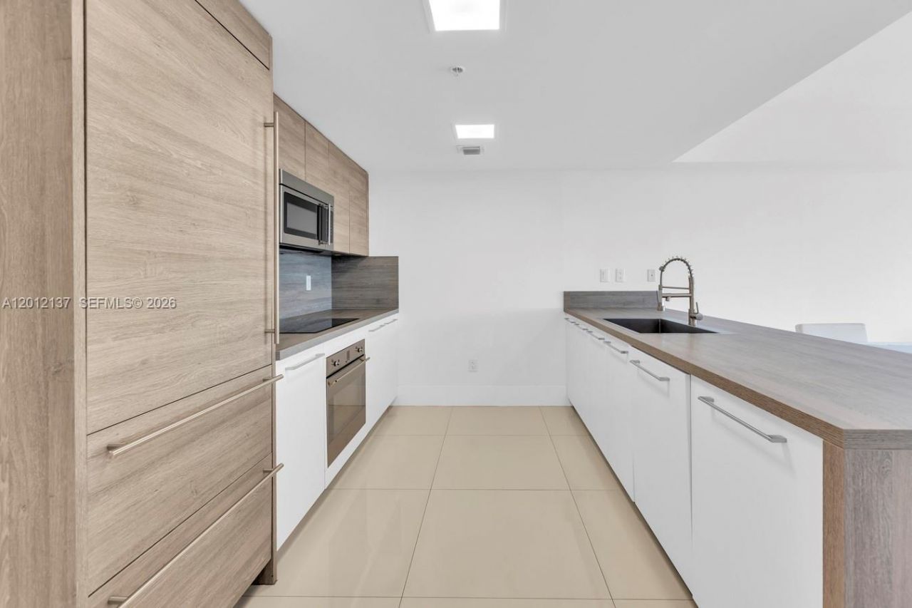 400 Sunny Isles Blvd, Unit 1903, Sunny Isles Beach, FL 33160 Photo