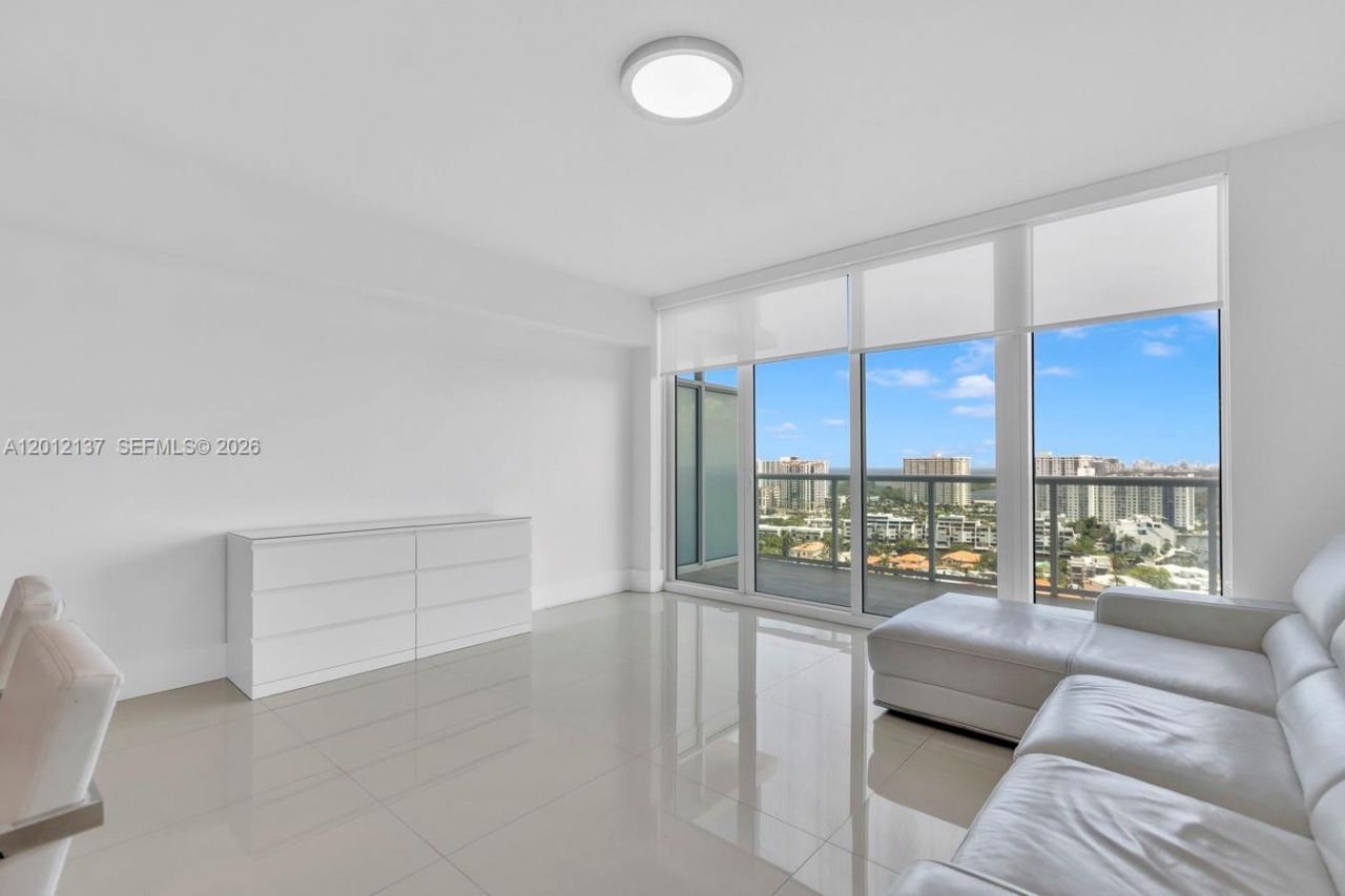 400 Sunny Isles Blvd, Unit 1903, Sunny Isles Beach, FL 33160 Photo