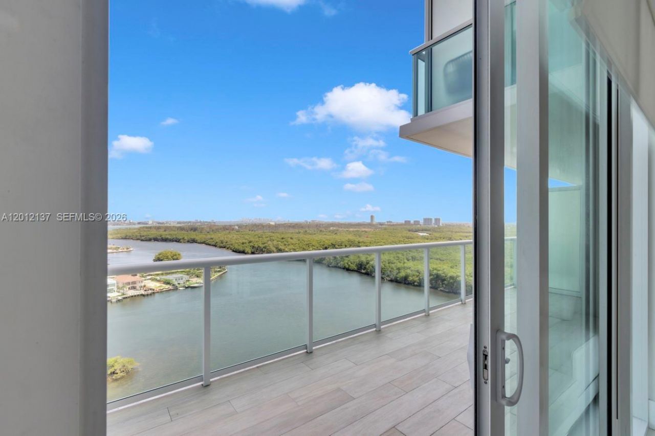 400 Sunny Isles Blvd, Unit 1903, Sunny Isles Beach, FL 33160 Photo