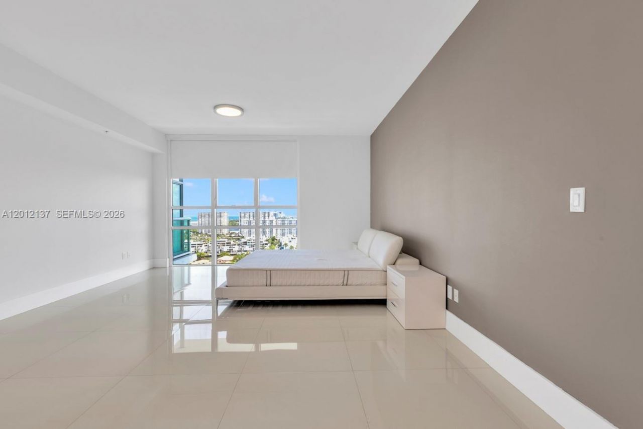 400 Sunny Isles Blvd, Unit 1903, Sunny Isles Beach, FL 33160 Photo