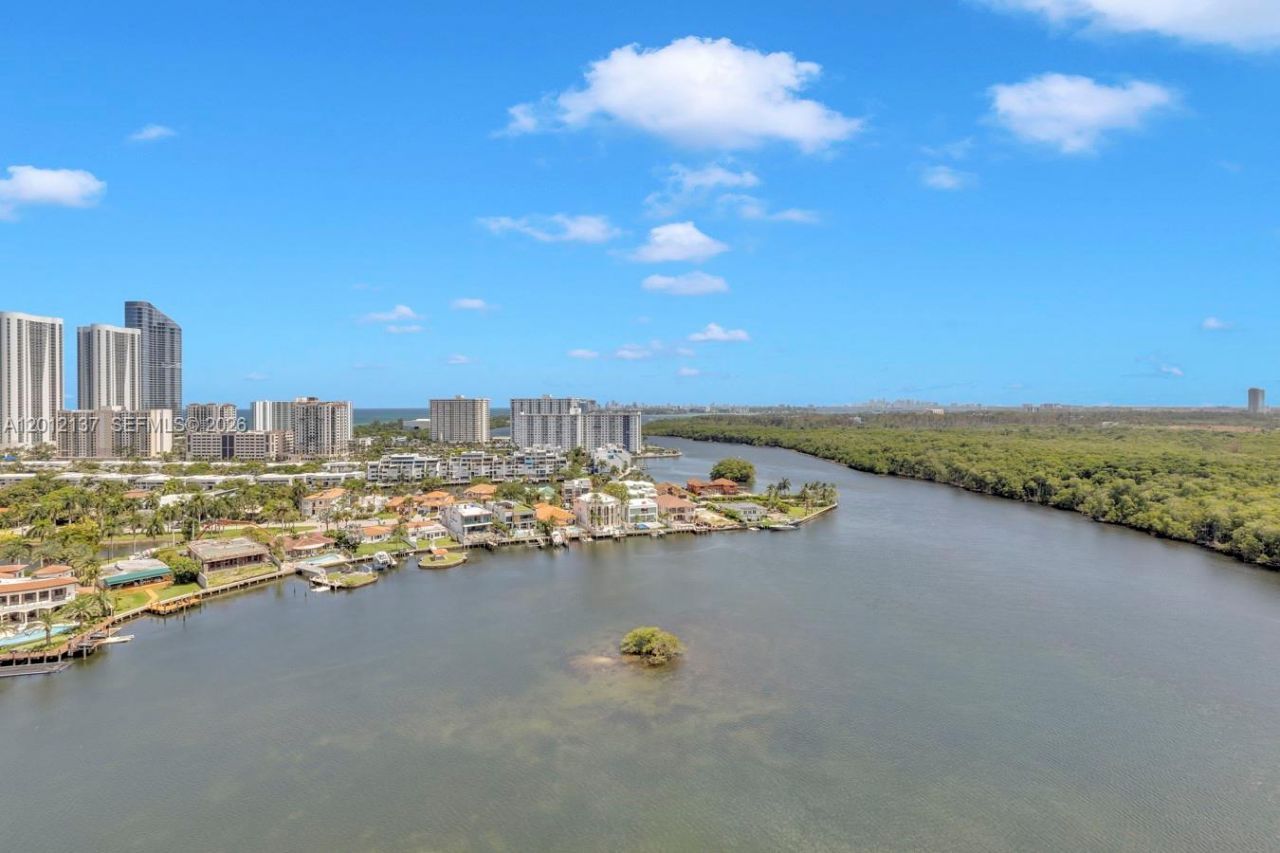 400 Sunny Isles Blvd, Unit 1903, Sunny Isles Beach, FL 33160 Photo