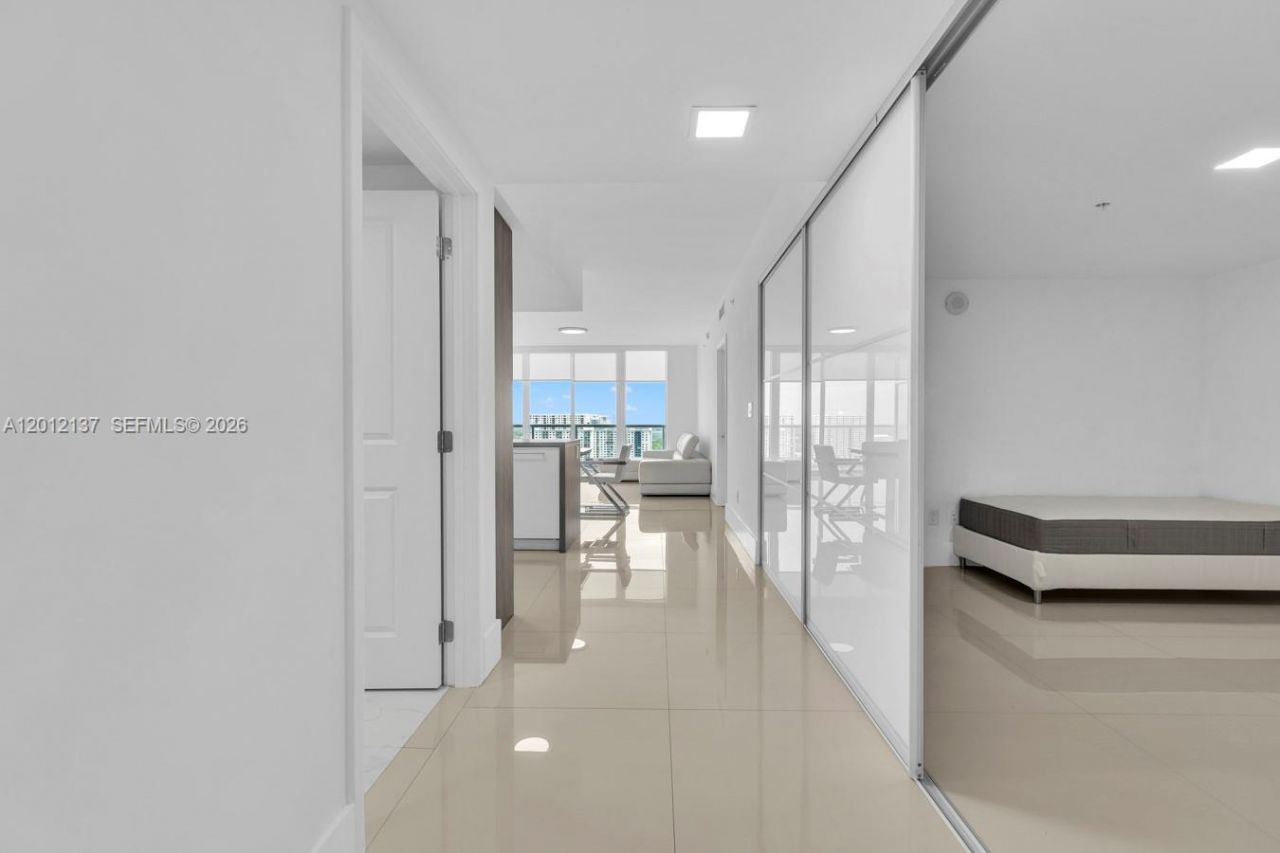 400 Sunny Isles Blvd, Unit 1903, Sunny Isles Beach, FL 33160 Photo