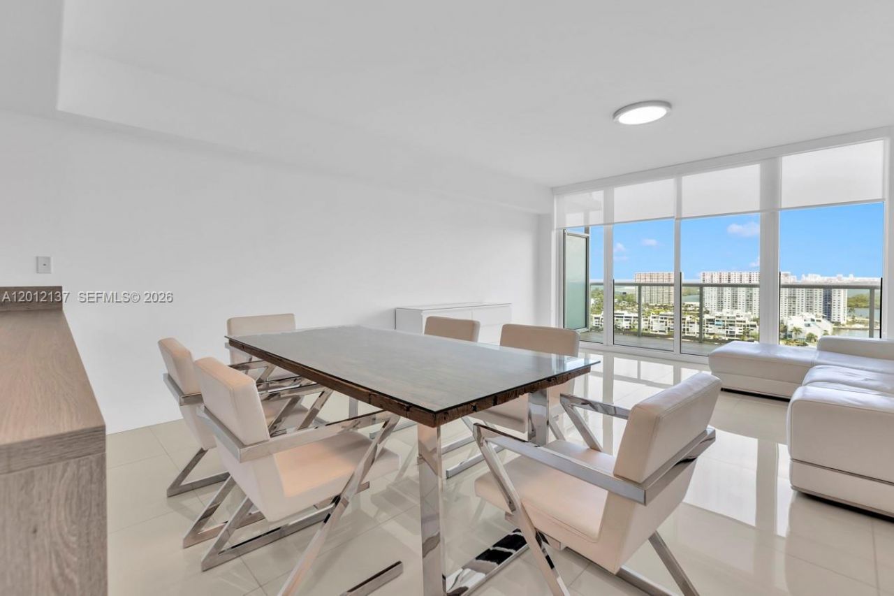 400 Sunny Isles Blvd, Unit 1903, Sunny Isles Beach, FL 33160 Photo
