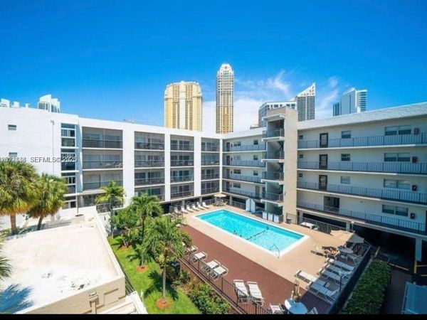 201 178th Dr , Unit 332, Sunny Isles Beach, FL 33160