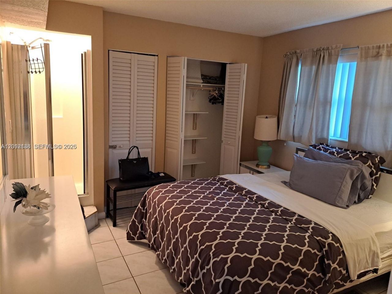 201 178th Dr , Unit 332, Sunny Isles Beach, FL 33160 Photo