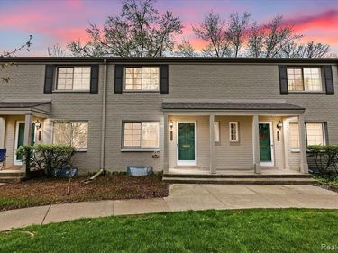 1858 GRAEFIELD Road, Birmingham, MI 48009