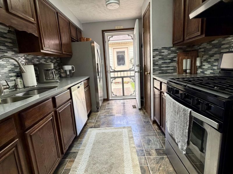 4250 Midfield Street, Springfield, OH 45503 Photo 11