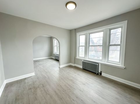 Main Photo