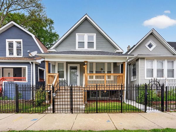 5054 W Ohio Street , Chicago, IL 60644