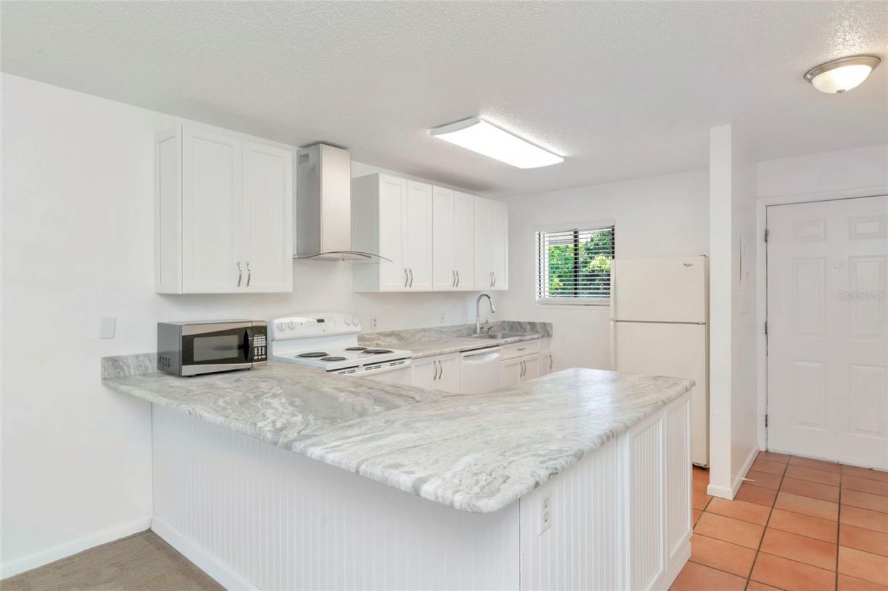 6033 34th Street W, Unit 58, Bradenton, FL 34210 Photo