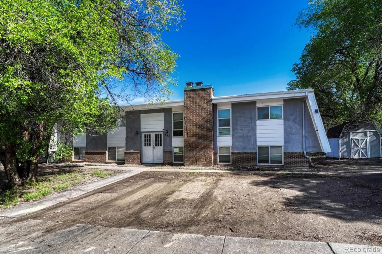 345 Gahart Drive, Colorado Springs, CO 80916 Main Photo