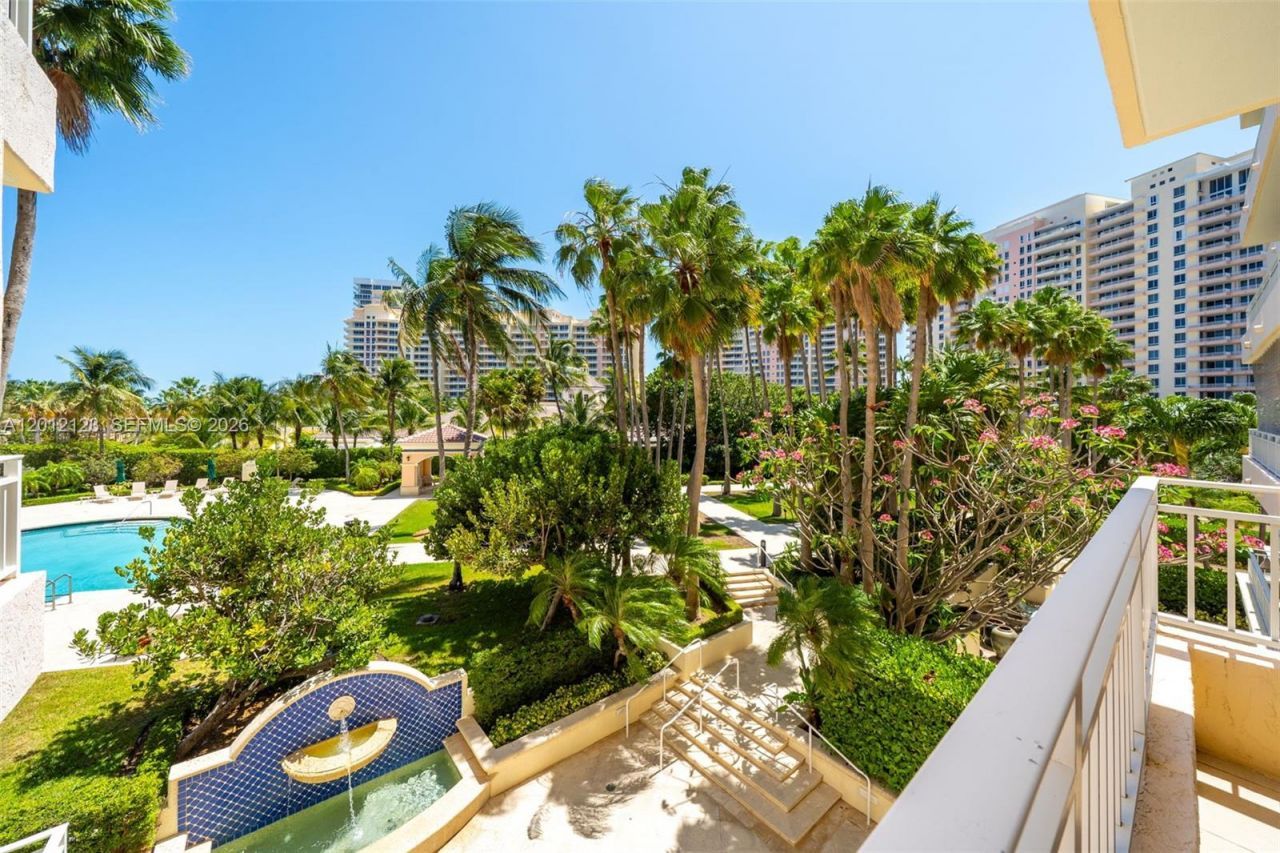 791 Crandon Blvd , Unit 404, Key Biscayne, FL 33149 Photo
