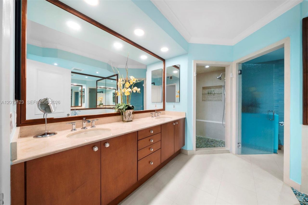 791 Crandon Blvd , Unit 404, Key Biscayne, FL 33149 Photo