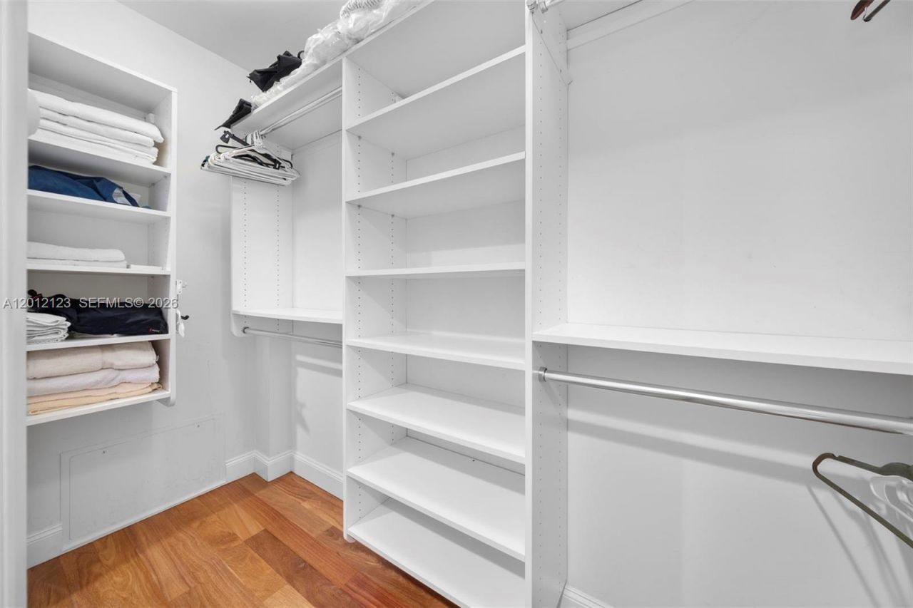 791 Crandon Blvd , Unit 404, Key Biscayne, FL 33149 Photo