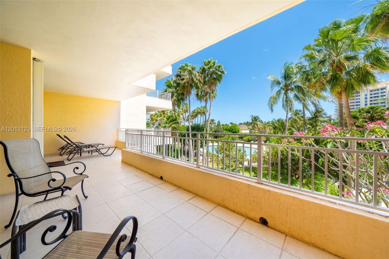 791 Crandon Blvd , Unit 404, Key Biscayne, FL 33149 Photo