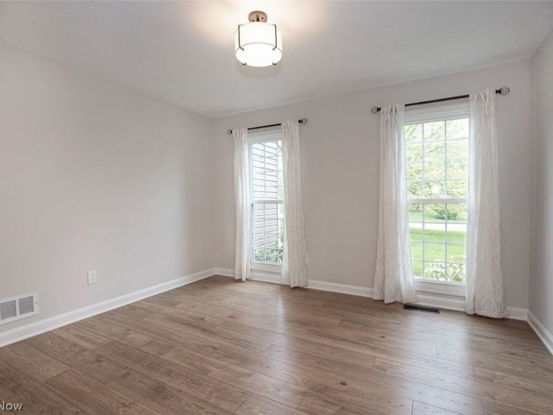 7528 Lakedge Court, Hudson, OH 44236 Photo 6
