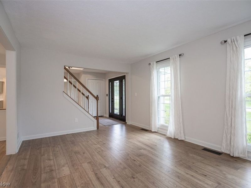 7528 Lakedge Court, Hudson, OH 44236 Photo 7