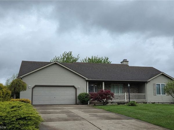 6364 E Harvest Ridge Drive , Austintown, OH 44515