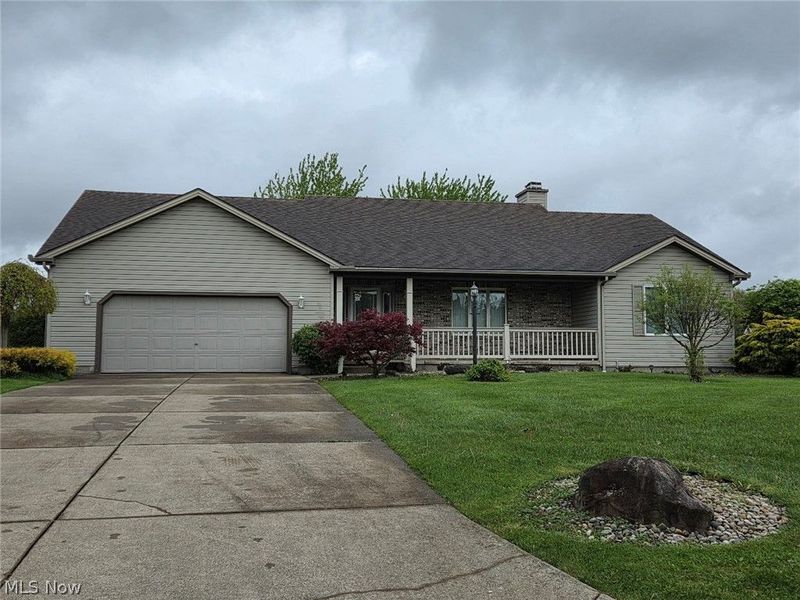6364 E Harvest Ridge Drive, Austintown, OH 44515 Photo 2