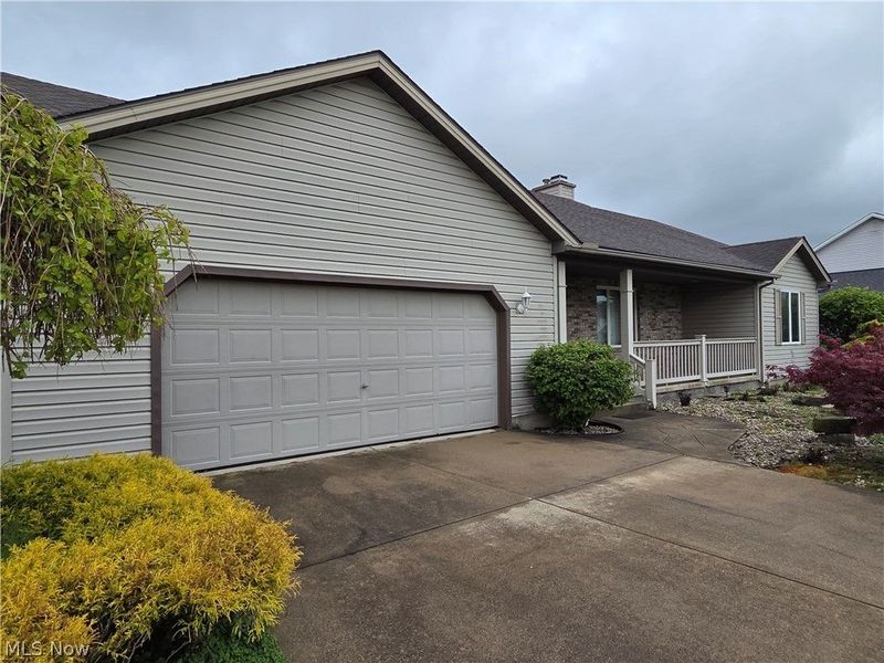 6364 E Harvest Ridge Drive, Austintown, OH 44515 Photo 3
