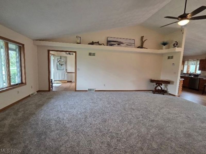 6364 E Harvest Ridge Drive, Austintown, OH 44515 Photo 7