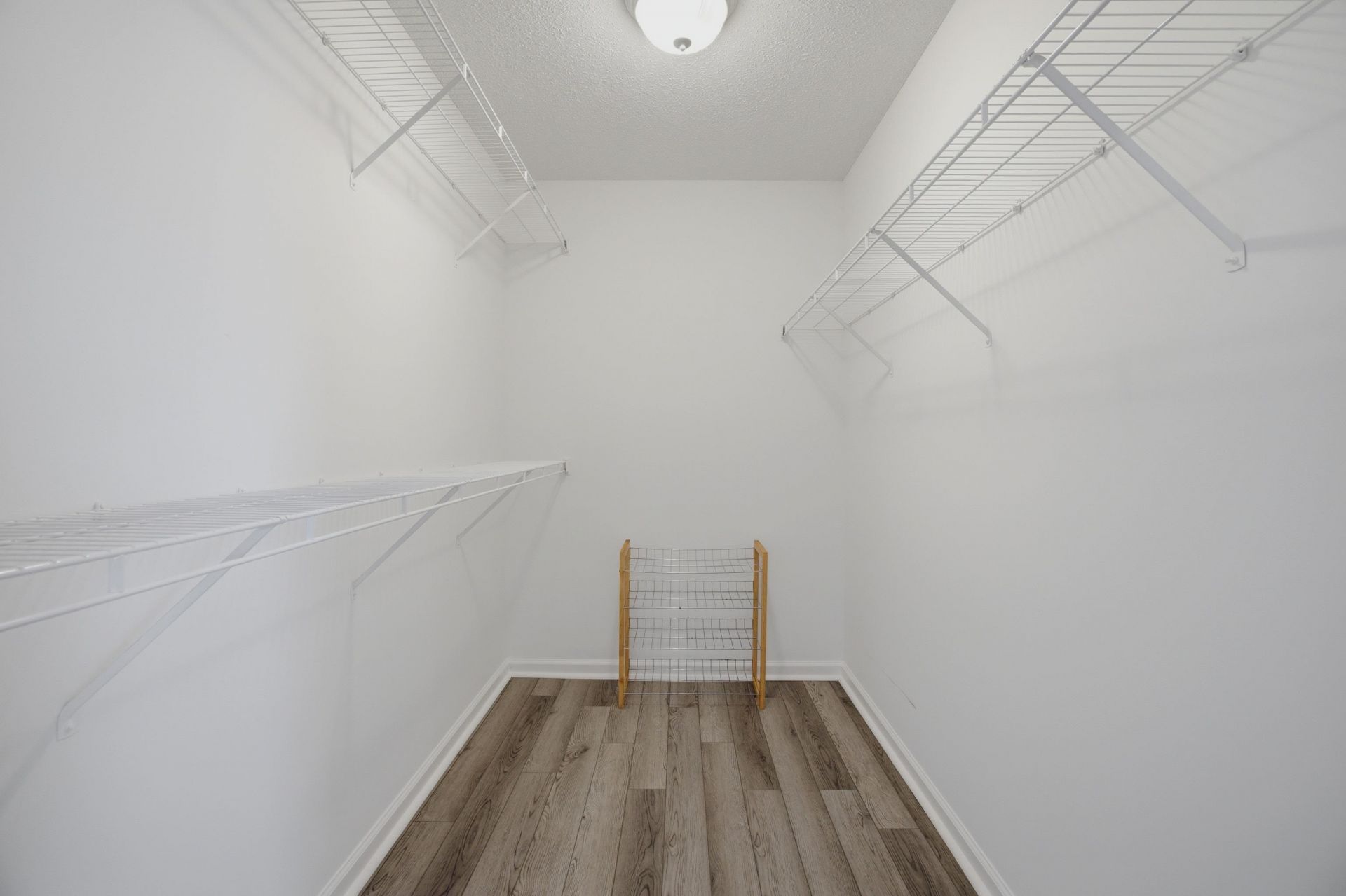 2707 Woodcreek Ln. Photo 21
