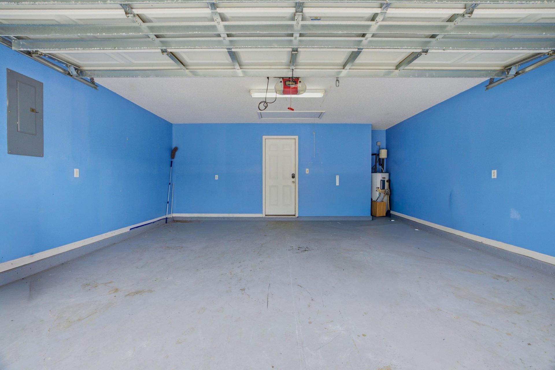 2707 Woodcreek Ln. Photo 28
