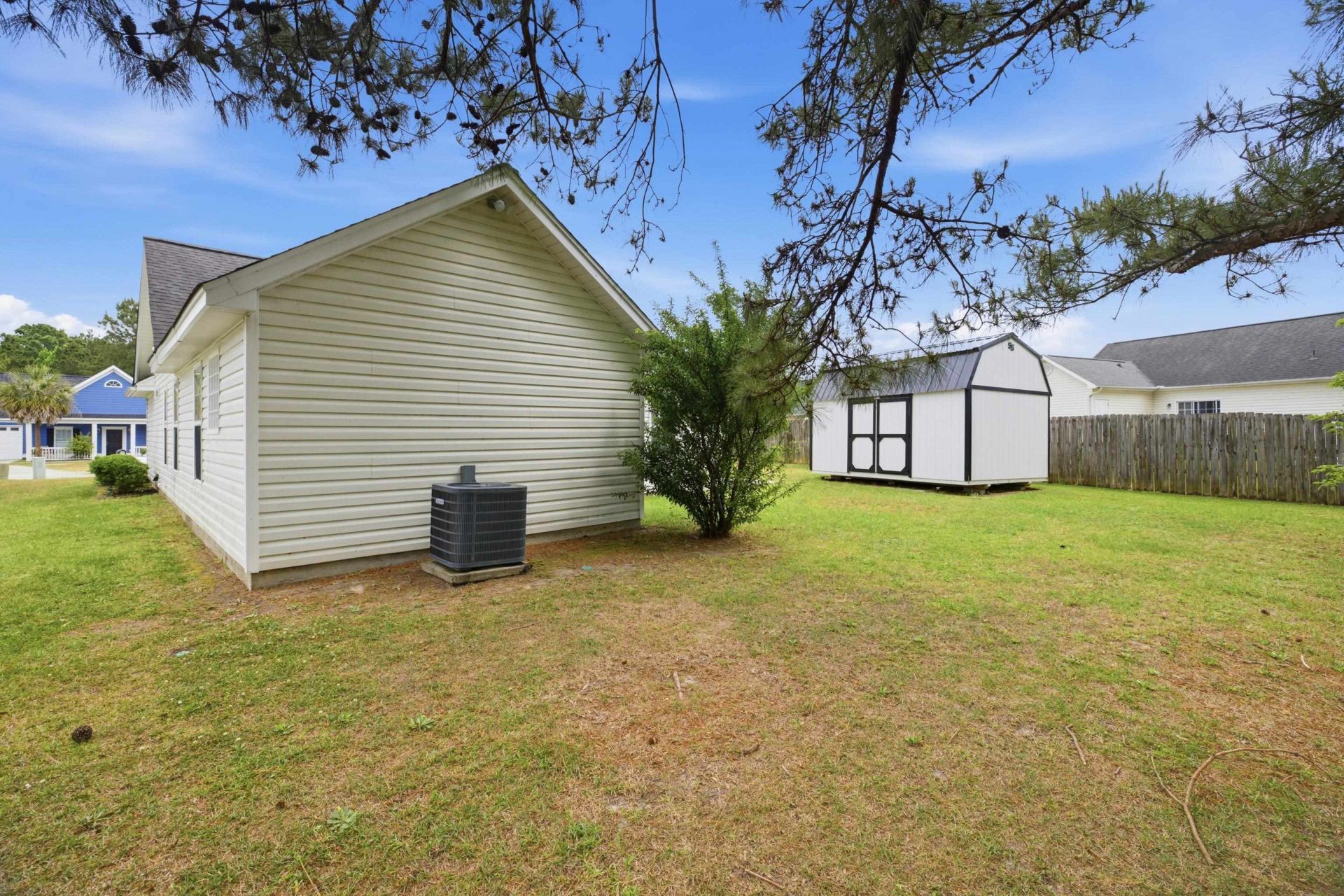 2707 Woodcreek Ln. Photo 31