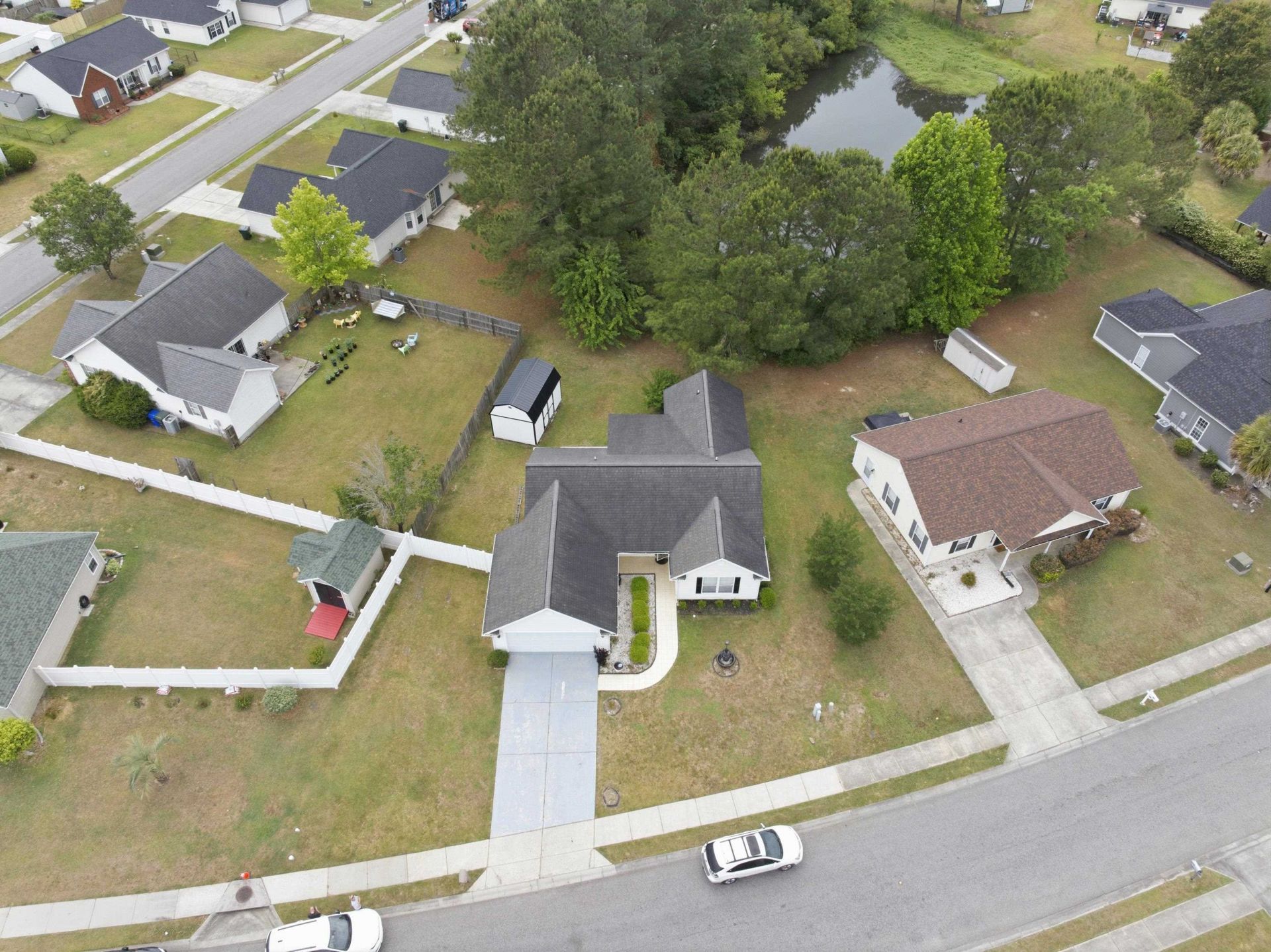 2707 Woodcreek Ln. Photo 40