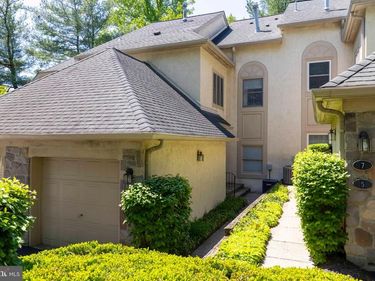 11 RED OAK DRIVE, ELKINS PARK, PA 19027