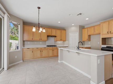3419 Mas Amilos Way, Sacramento, CA 95835 Photo