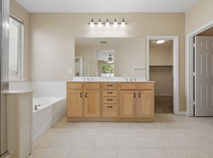 3419 Mas Amilos Way, Sacramento, CA 95835 Photo
