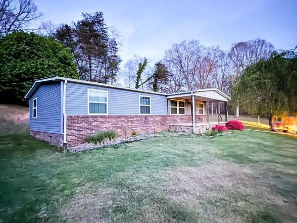 188 Wiggins Road, Candler, NC 28715