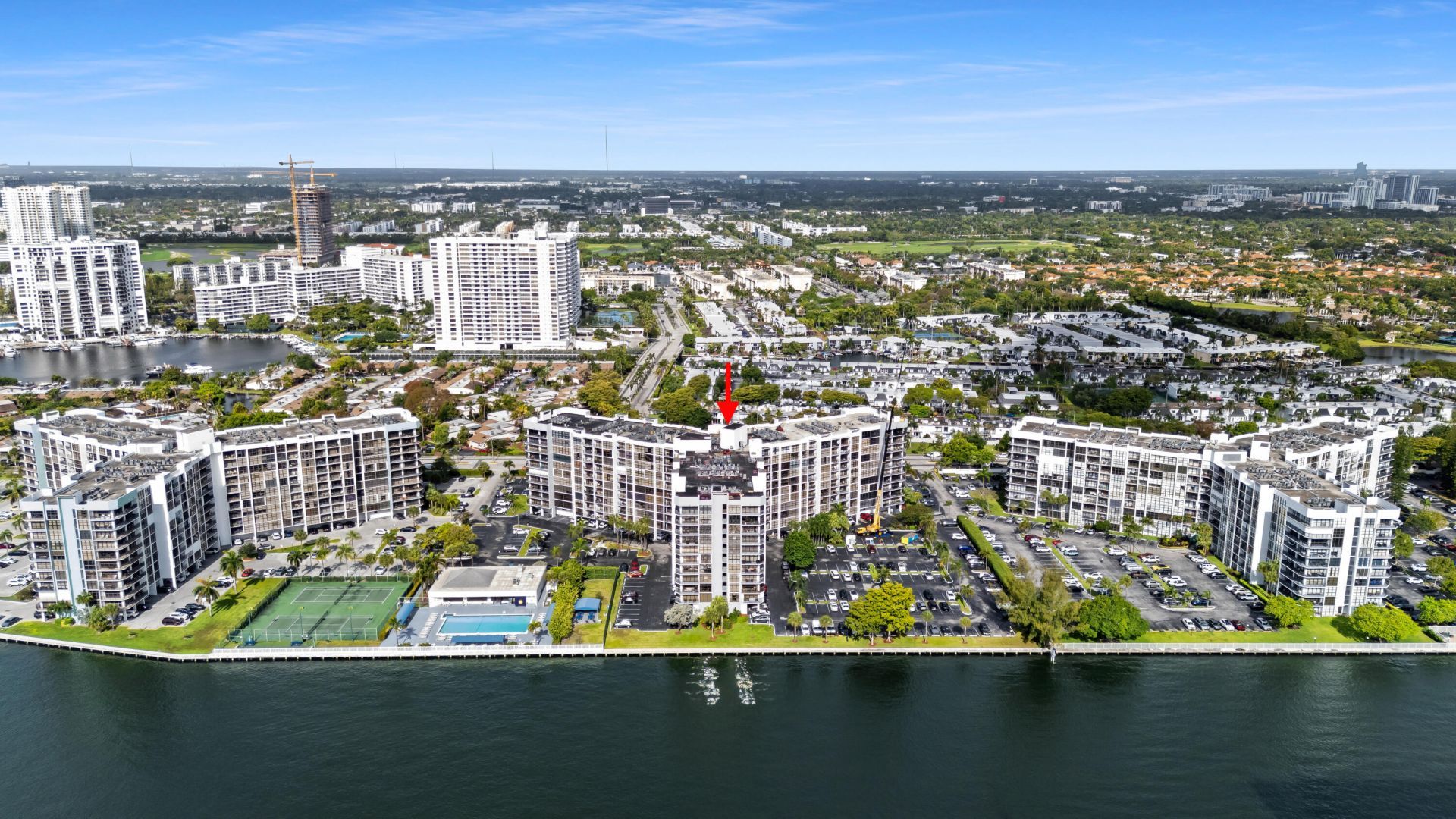 600 Parkview Drive, Unit 1029, Hallandale Beach, FL 33009 Photo