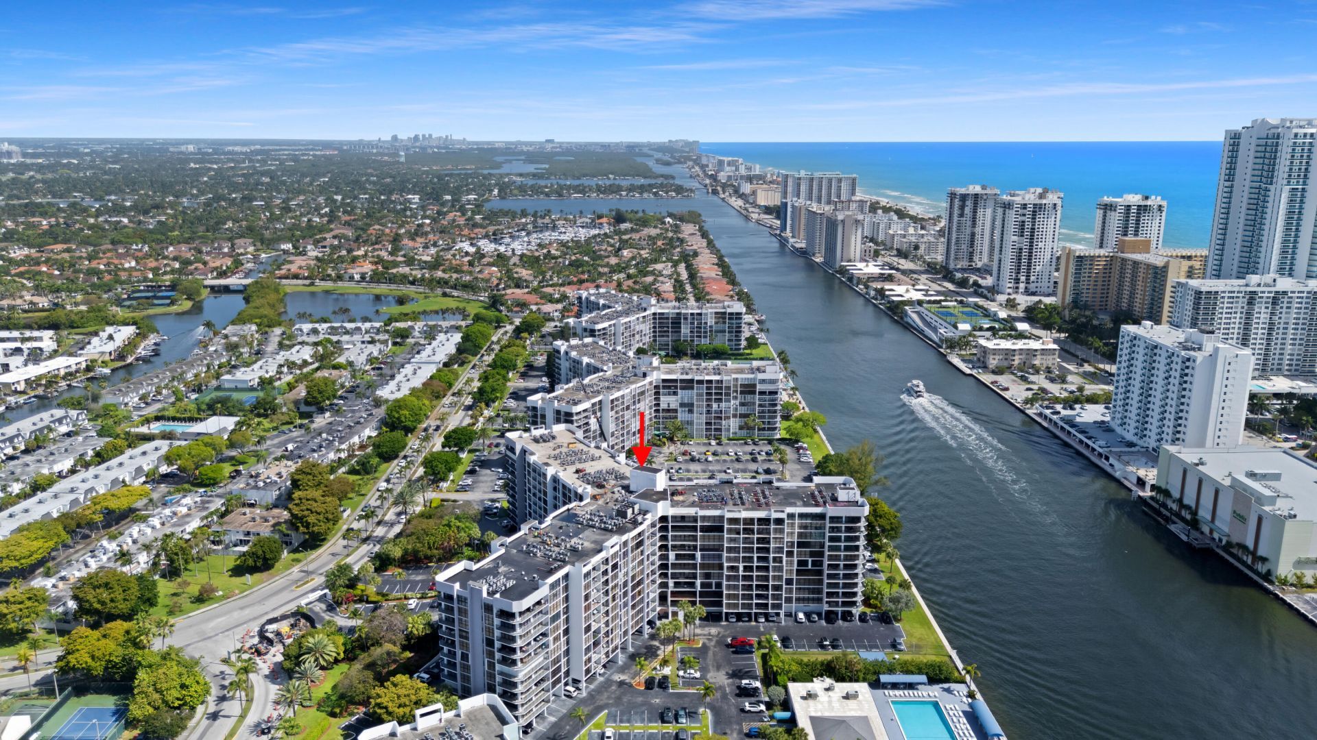 600 Parkview Drive, Unit 1029, Hallandale Beach, FL 33009 Photo