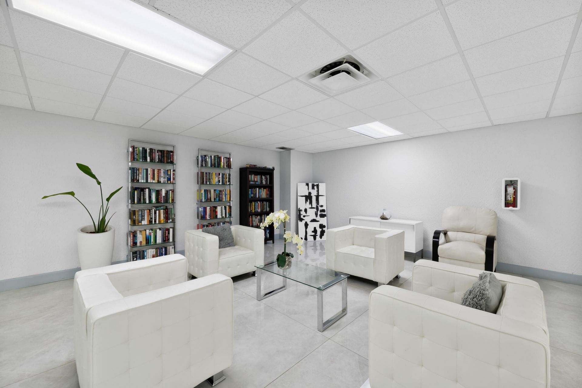600 Parkview Drive, Unit 1029, Hallandale Beach, FL 33009 Photo