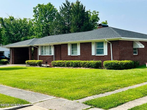 506 S Haughton Street , Williamston, NC 27892