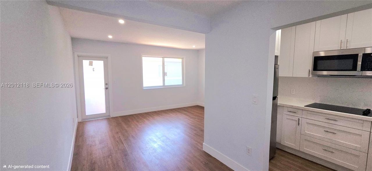2355 SW 27th St , Unit 3, Miami, FL 33133 Photo