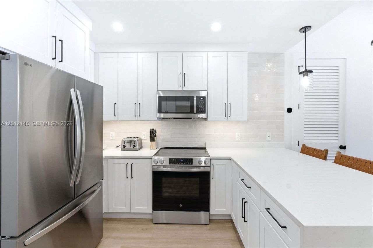 1248 SW 32nd St, Fort Lauderdale, FL 33315 Photo