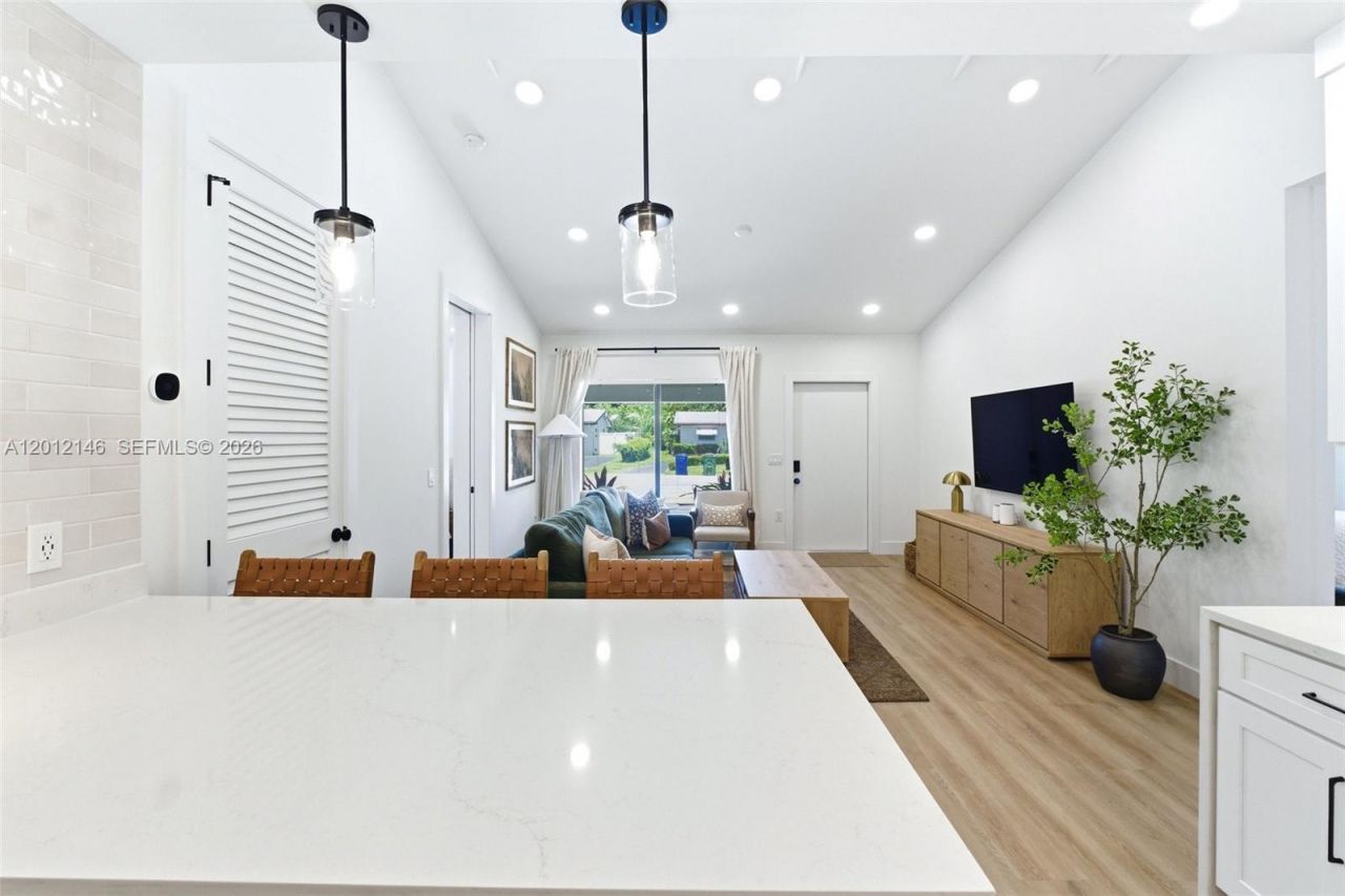 1248 SW 32nd St, Fort Lauderdale, FL 33315 Photo