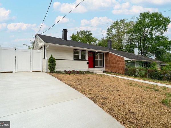 7850 BURNSIDE ROAD, LANDOVER, MD 20785
