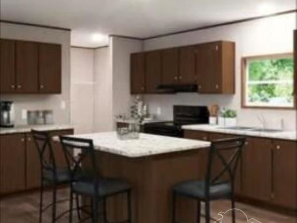 11226 N Lakeview Dr, Milton, FL 32583