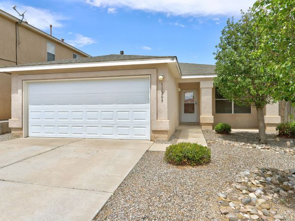 11209 Red Robin Road SW, Albuquerque, NM 87121