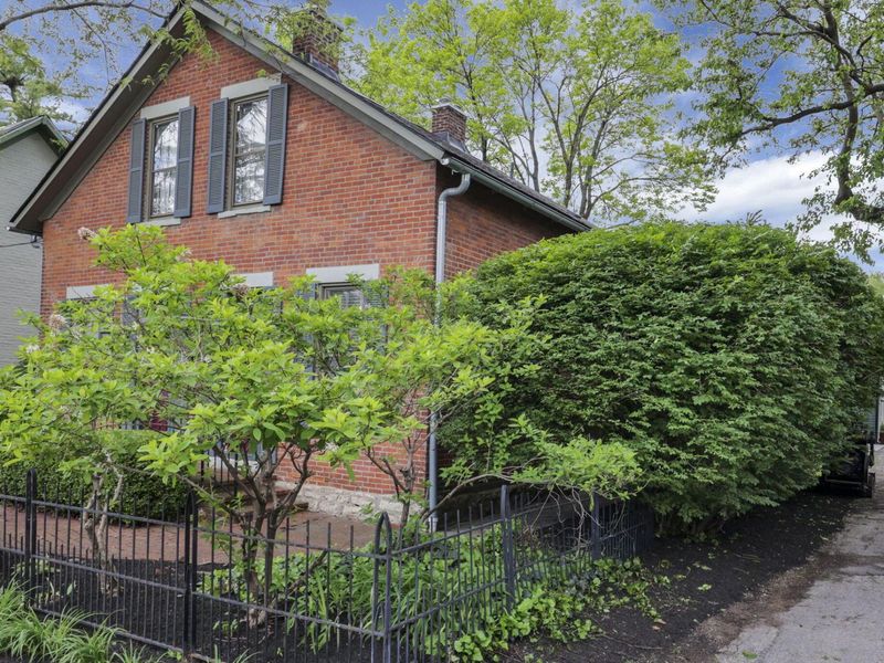 581 S 6th Street, Columbus, OH 43206 Photo 3