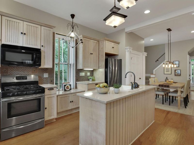 581 S 6th Street, Columbus, OH 43206 Photo 8