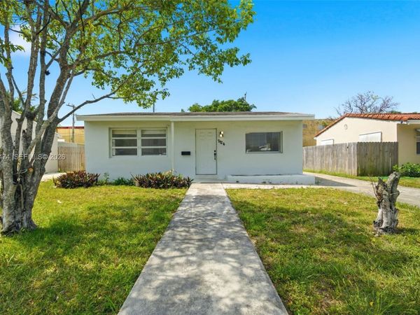 2124 Taylor St , Hollywood, FL 33020