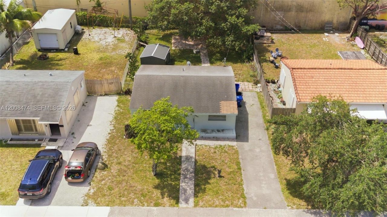 2124 Taylor St , Hollywood, FL 33020 Photo